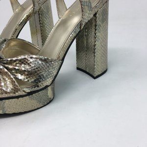 guess roslynn platform